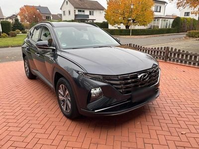 Gebraucht Hyundai Tucson Select 136 PS (100 kW) 2021 Grau SUV