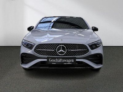 Gebraucht Mercedes A200 AMG 163 PS (119 kW) 2023 Manufaktur lack manufaktur alp Limousine