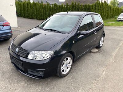 gebraucht Fiat Punto Sporting Kleinwagen Tüv neu 04/2026