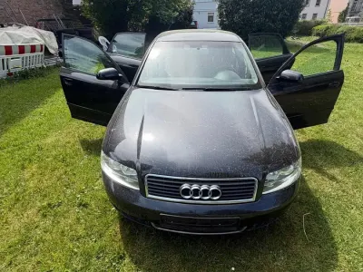 Gebraucht Audi A4 102 PS (75 kW) 2005 Schwarz Limousine