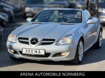 Usata Mercedes SLK200 163 CV (119 kW) 2004 Argento Cabrio