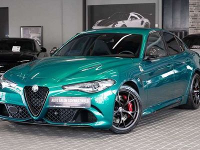 gebraucht Alfa Romeo Giulia Quadrifoglio|SCHALENSITZE|AKRAPOVIC|H&K|