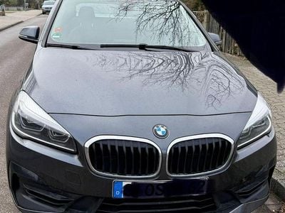 Gebraucht BMW 216 Active Tourer Advantage 116 PS (85 kW) 2020 Grau Van / Kleinbus