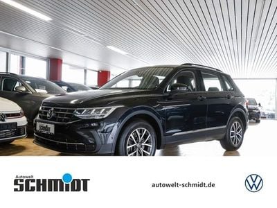 Gebraucht VW Tiguan Life 245 PS (180 kW) 2021 Deepblackperleffekt SUV