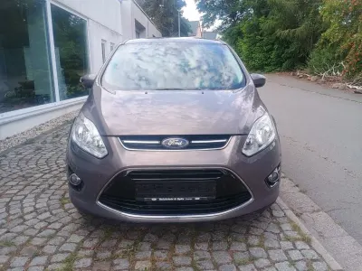 Gebraucht Ford C-MAX Titanium 125 PS (91 kW) 2015 Braun Van / Kleinbus