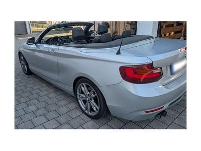 Usata BMW 220 Sport Line 190 CV (139 kW) 2017 Grigio Cabrio
