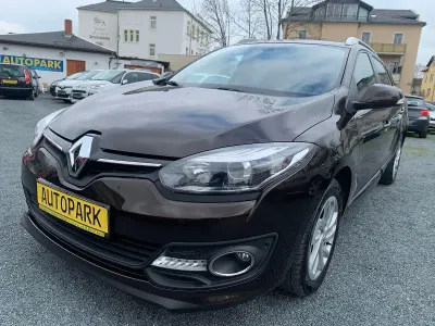 Gebraucht Renault Mégane GrandTour 132 PS (97 kW) 2014 Braun Kombi