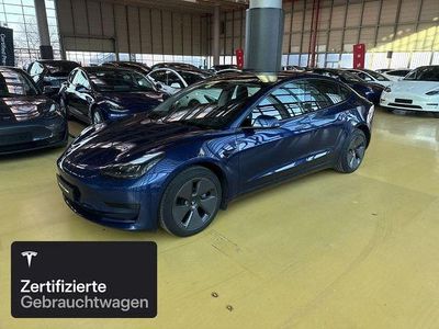 Deep blue metallic Gebraucht 2021 Tesla Model 3 RWD Limousine | 24.200 € (Guter Preis)