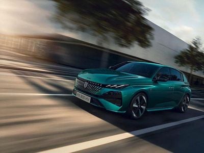 Neu Peugeot 308 Allure 145 PS (106 kW) 2026 Blau Limousine