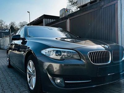 Gebraucht BMW 530 M Sport 258 PS (189 kW) 2013 Braun Kombi