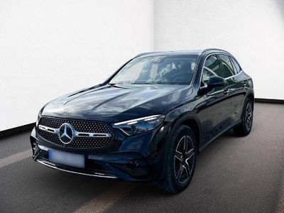 Gebraucht Mercedes GLC220 AMG 197 PS (144 kW) 2026 Metalliclack obsidianschwarz SUV