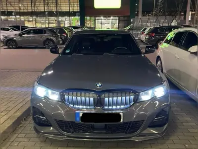 Gebraucht BMW 320 M Sport 190 PS (139 kW) 2020 Grau Limousine