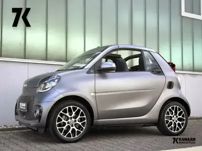 Używany Smart ForTwo Electric Drive Prime 60 kW (82 KM) 2023 Szary Kabriolet