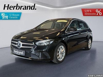 Gebraucht Mercedes B200 Progressive 163 PS (119 kW) 2019 Kosmosschwarz metallic Van / Kleinbus