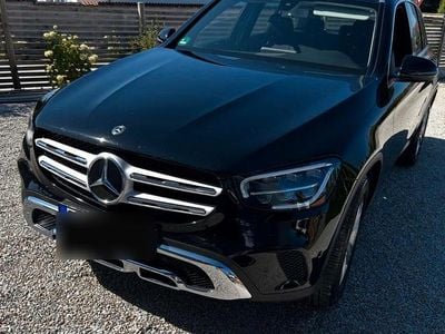 Gebraucht Mercedes GLC220 194 PS (142 kW) 2020 Schwarz SUV