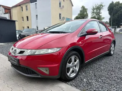 Gebraucht Honda Civic Sport 99 PS (72 kW) 2009 Rot Limousine