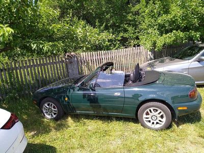 Second-hand Mazda MX5 90 CP (66 kW) 1995 Verde Cabrio