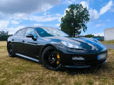 Gebraucht Porsche Panamera 4 299 PS (219 kW) 2010 Schwarz Kleinwagen