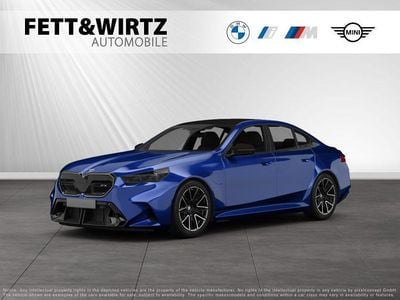 Marina bay blau metallic Gebraucht 2025 BMW M5 M Sport Limousine | 114.978 € (Superpreis)
