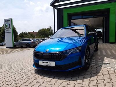 Blau Gebraucht 2024 Skoda Octavia SportLine Kombi | 35.900 € (Etwas zu teuer)