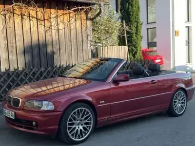 Brugt BMW 323 Cabriolet Basis 170 HK (125 kW) 2000 Rød Cabriolet