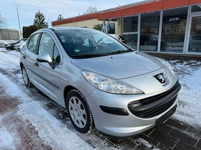 Silber Gebraucht 2006 Peugeot 207 Filou Limousine | 3.490 € (Etwas zu teuer)
