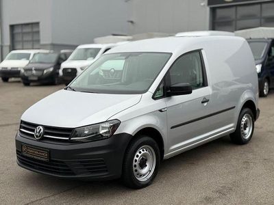 Używany VW Caddy 102 KM (75 kW) 2020 Srebrny Minivan