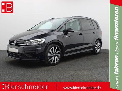 Schwarz Gebraucht 2024 VW Touran Highline Van / Kleinbus | 34.750 € (Fairer Preis)