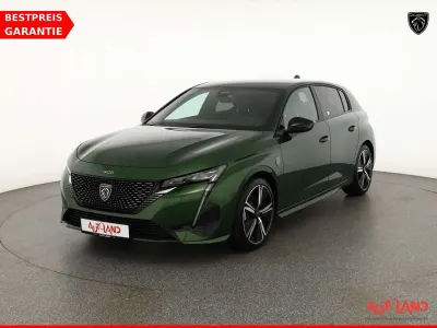 Gebraucht Peugeot 308 GT-line 131 PS (96 kW) 2023 Olivinegrünmet. Limousine