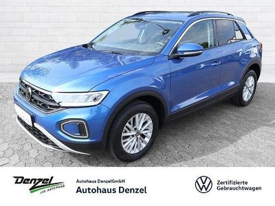 Second-hand VW T-Roc Life 110 CP (80 kW) 2022 Albastru SUV