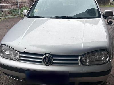 Gebraucht VW Golf IV 68 PS (50 kW) 2001 Silber Kombi