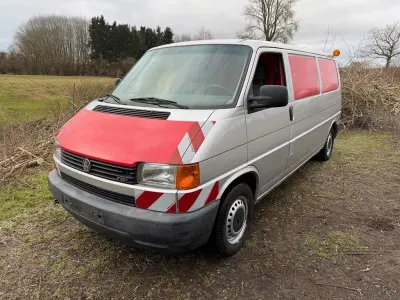 Gebraucht VW T4 88 PS (64 kW) 2001 Silber Van