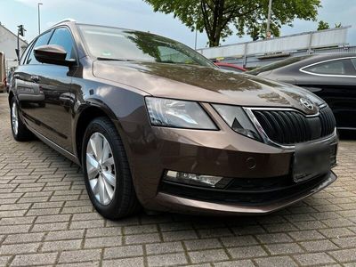 gebraucht Skoda Octavia 1,4 Benzin/ Erdgas,1.Hand