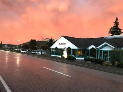 Gebraucht BMW 318 Advantage 150 PS (110 kW) 2018 Schwarz Kombi