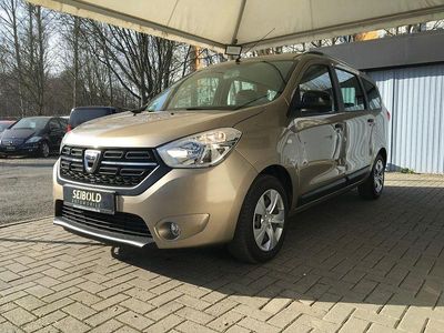Gebraucht Dacia Lodgy Comfort 102 PS (75 kW) 2020 Gold Van / Kleinbus