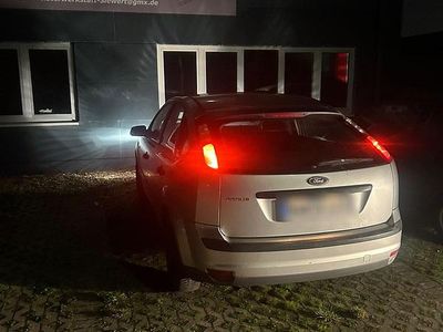 Gebraucht Ford Focus 2006 Grau Limousine