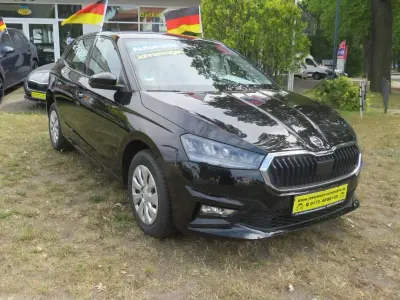 Neu Skoda Fabia Selection 116 PS (85 kW) 2025 Schwarzmagic perleffekt Kleinwagen