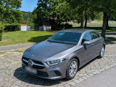 Gebraucht Mercedes A180 136 PS (100 kW) 2021 Grau Kombi