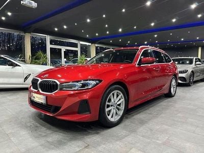 Gebraucht BMW 320 Sport Line 190 PS (139 kW) 2023 Rot Kombi