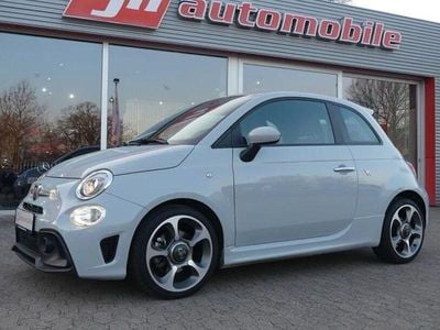 Usado Abarth 595 146 HP (107 kW) 2022 Cinzento Citadino