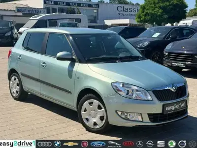 Gebraucht Skoda Fabia Family 105 PS (77 kW) 2011 Andere Limousine