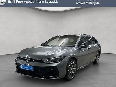 Gebraucht VW Passat R-line 193 PS (141 kW) 2024 Grau Kombi