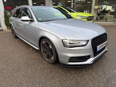 Florettsilber metallic Gebraucht 2015 Audi A4 S-Line Kombi | 17.880 € (Etwas zu teuer)
