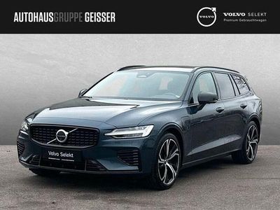 Gebraucht Volvo V60 Plus 455 PS (334 kW) 2025 Denim blue Kombi