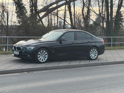 BMW 330e