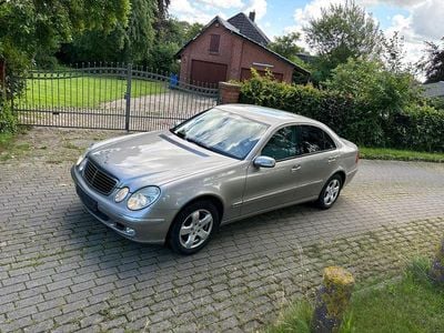 Mercedes E220