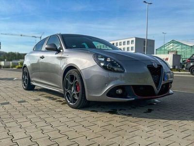 gebraucht Alfa Romeo Giulietta – Dynamischer Kompaktsportler in Top-Zustand