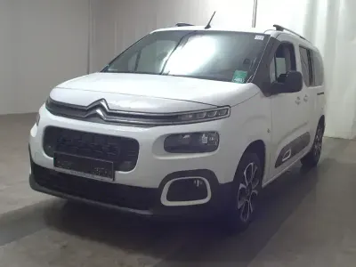 Gebraucht Citroën Berlingo PureTech 131 PS (96 kW) 2022 Weiss Van / Kleinbus