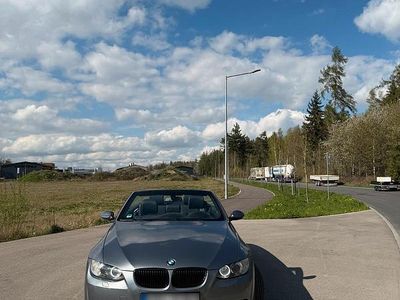 Gebraucht BMW 325 Cabriolet M Sport 197 PS (144 kW) 2008 Grau Cabrio