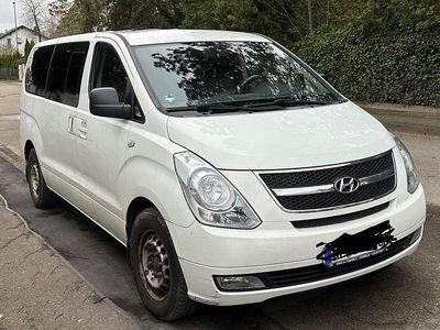 Gebraucht Hyundai H-1 170 PS (125 kW) 2010 Weiß Van / Kleinbus